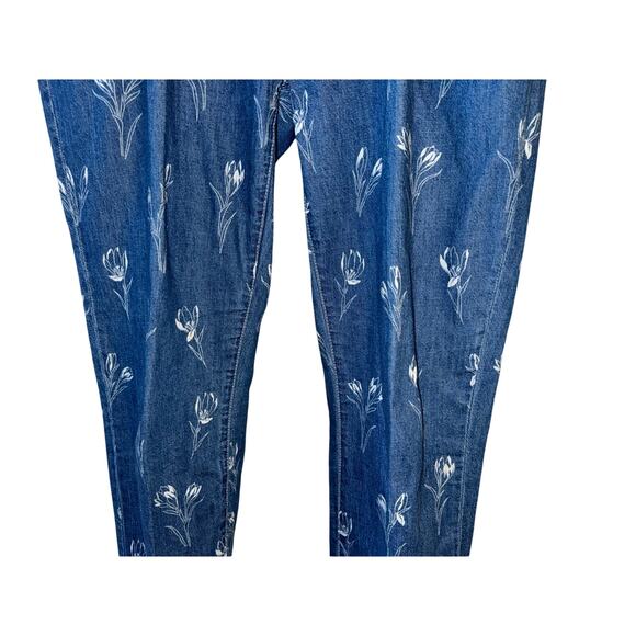 Current/Elliott The Fling Mid-Rise Relaxed Straight Jeans Size 30 - Picture 4 of 9